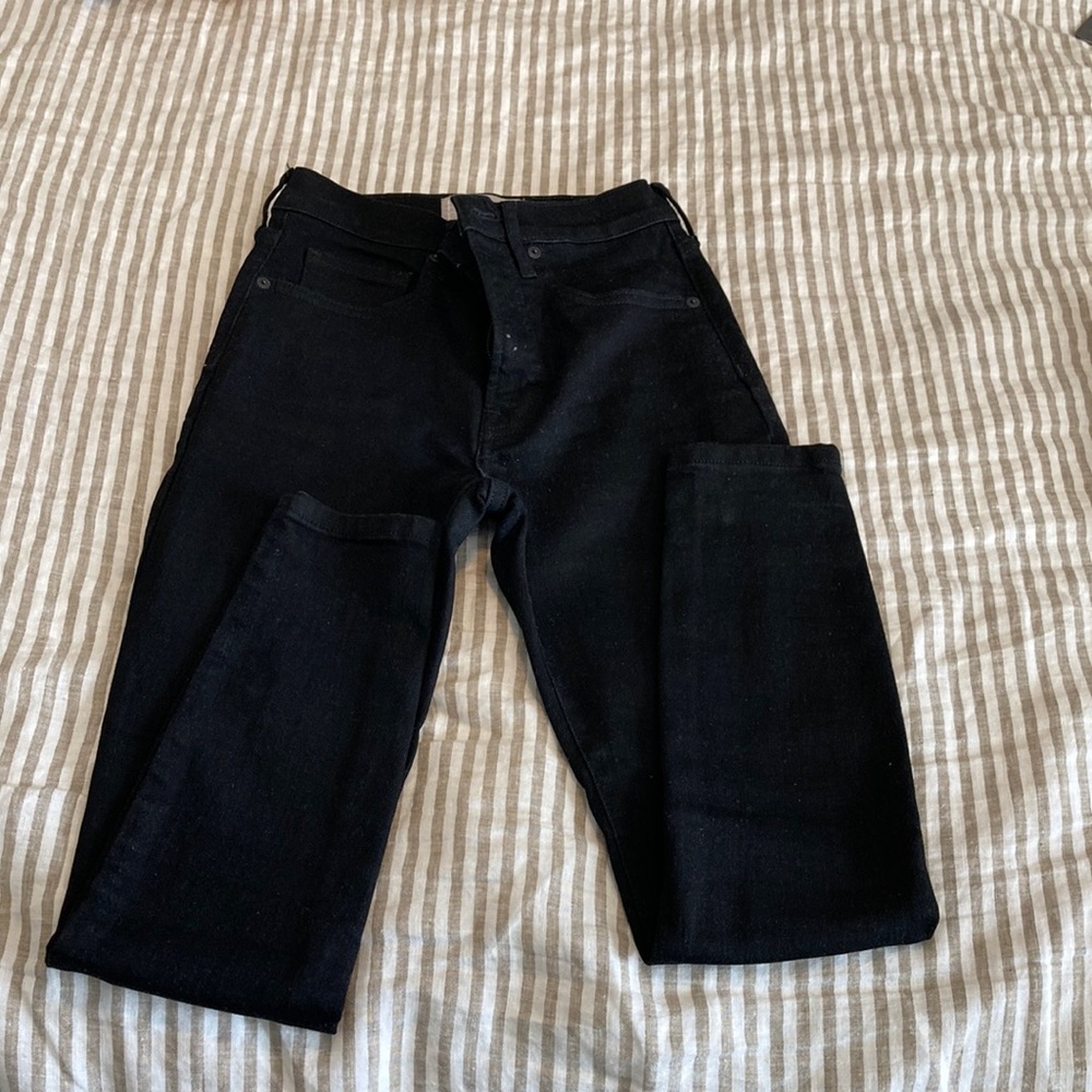 Everlane high rise skinny jeans. 26 ankle